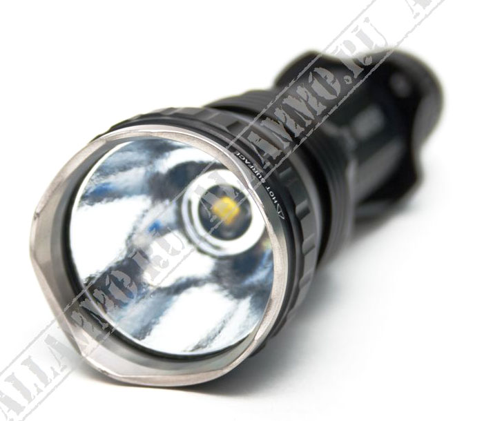 светодиодный фонарь olight M21-X Warrior