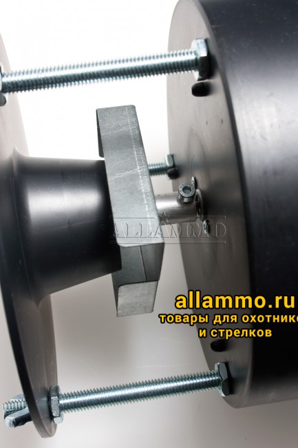 IMG_4999.jpg Автоматическая кормушка чёрная (6В)