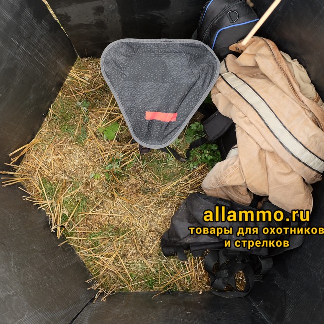 GooseInterior_small.jpg Зеркальная засидка Phantom Гусь