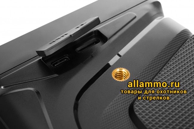 Бинокль цифровой ночного видения Levenhuk Atom Digital DNB200